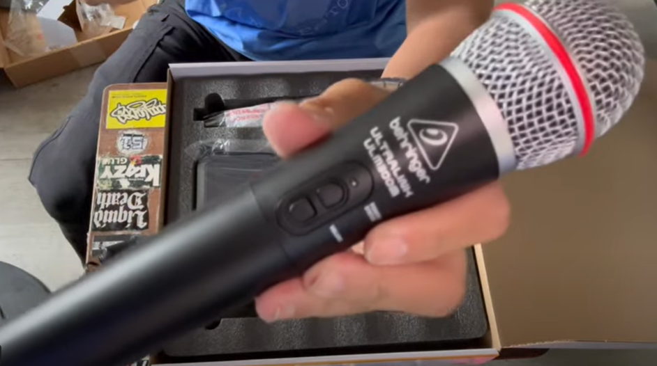Behringer ULM302MIC