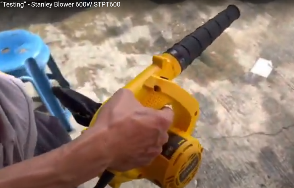 STANLEY STPT600 High-Speed 600W Blower – Clear Dust from Cars, Furniture, Windows STANLEY STPT600 High-Speed 600W Blower – Clear Dust from Cars, Furniture, Windows